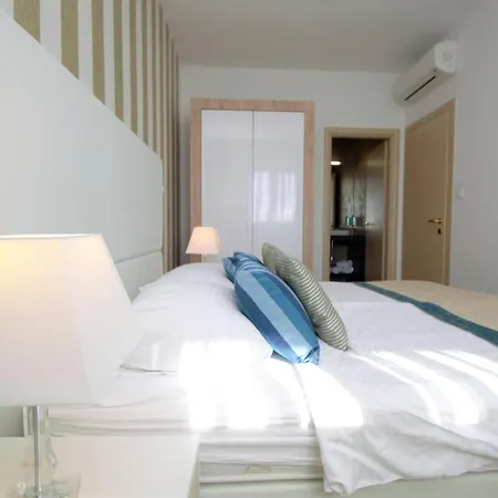 Апартаменты Perla Resort-1 By Interhome